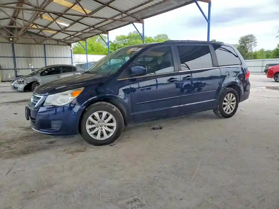 2C4RVABG6DR725106 2013 VOLKSWAGEN ROUTAN-0