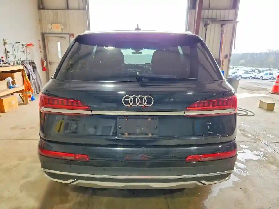 WA1LJAF78MD038024 2021 AUDI Q7-5