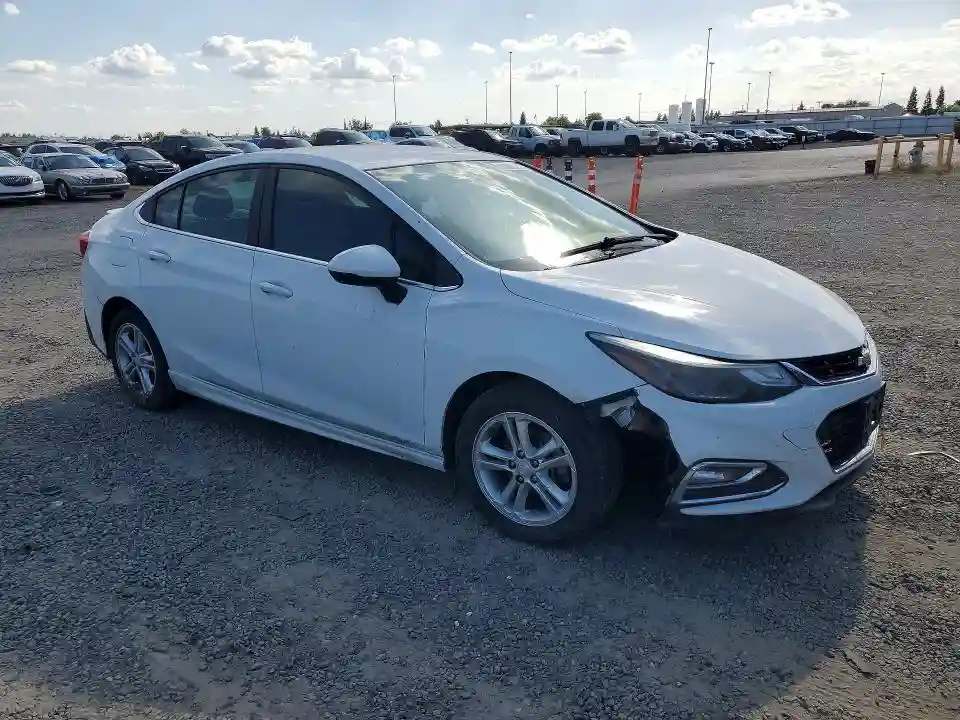 1G1BD5SM2H7112966 2017 CHEVROLET CRUZE-3