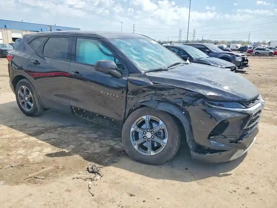 3GNKBCR46PS208159 2023 CHEVROLET BLAZER-3