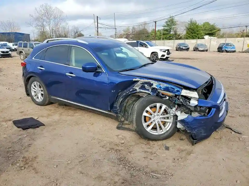 JN8CS1MW9GM752542 2016 INFINITI QX70-3