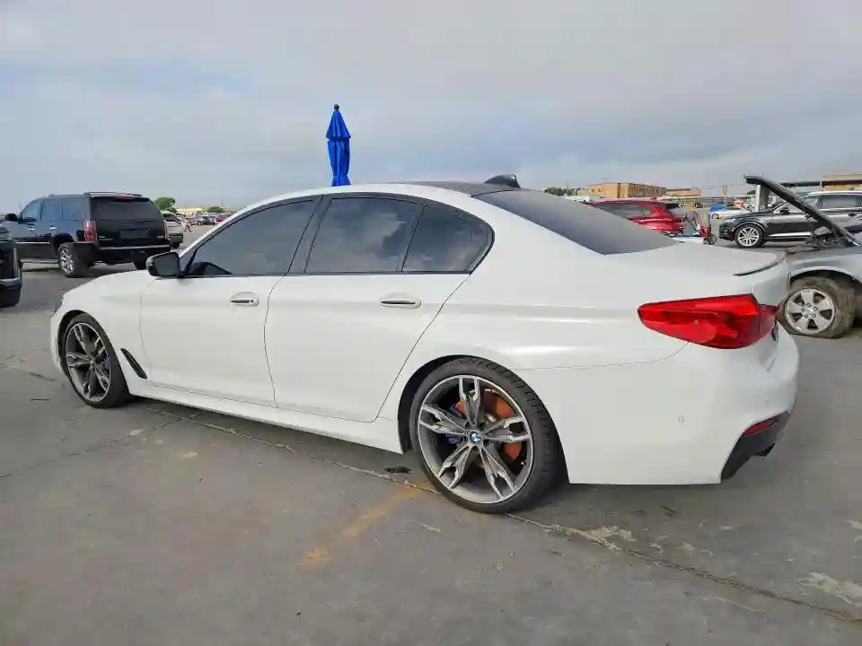 WBAJB9C54JB036528 2018 BMW M5-1