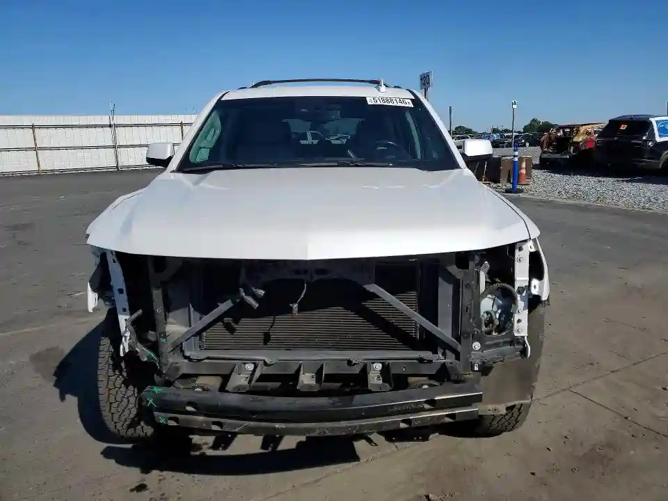 1GNSKBKC1HR164880 2017 CHEVROLET TAHOE-4