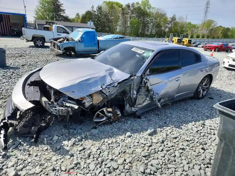 2C3CDXCT4GH241926 2016 DODGE CHARGER R-0