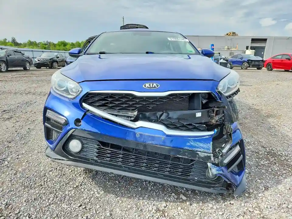 3KPF24AD1KE018885 2019 KIA FORTE-4