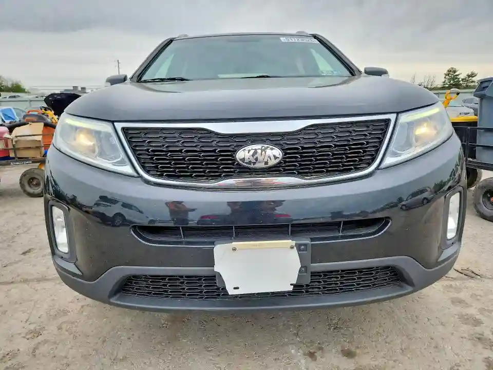 5XYKT4A76FG581896 2015 KIA SORENTO-4