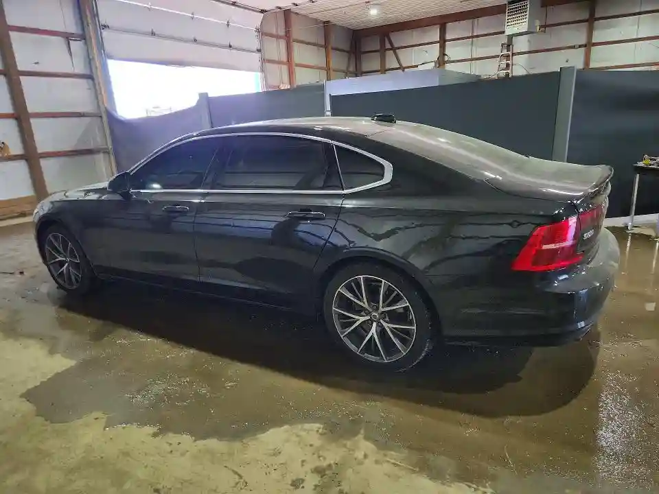 LVY982MK5JP023217 2018 VOLVO S90-1