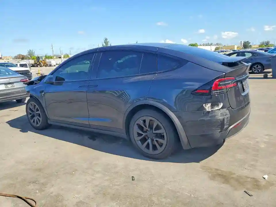 7SAXCDE50RF445213 2024 TESLA MODEL X-1