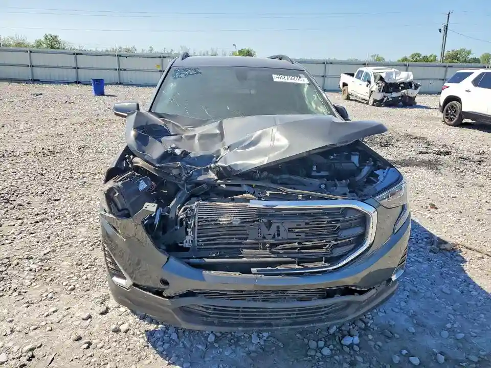 3GKALMEV4JL308997 2018 GMC TERRAIN-4