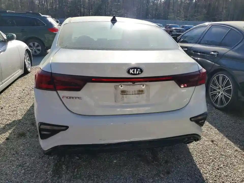 3KPF24AD3KE077680 2019 KIA FORTE-5