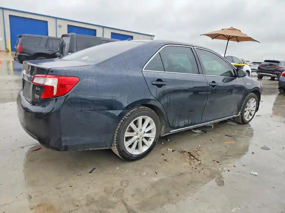 4T1BD1FKXCU054006 2012 TOYOTA CAMRY SOLA-2
