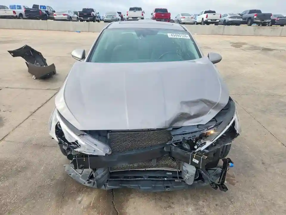 KMHD84LF0LU073704 2020 HYUNDAI ELANTRA-4