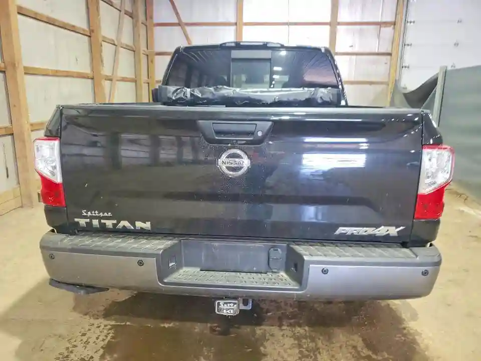 1N6AA1E59HN541586 2017 NISSAN TITAN-5