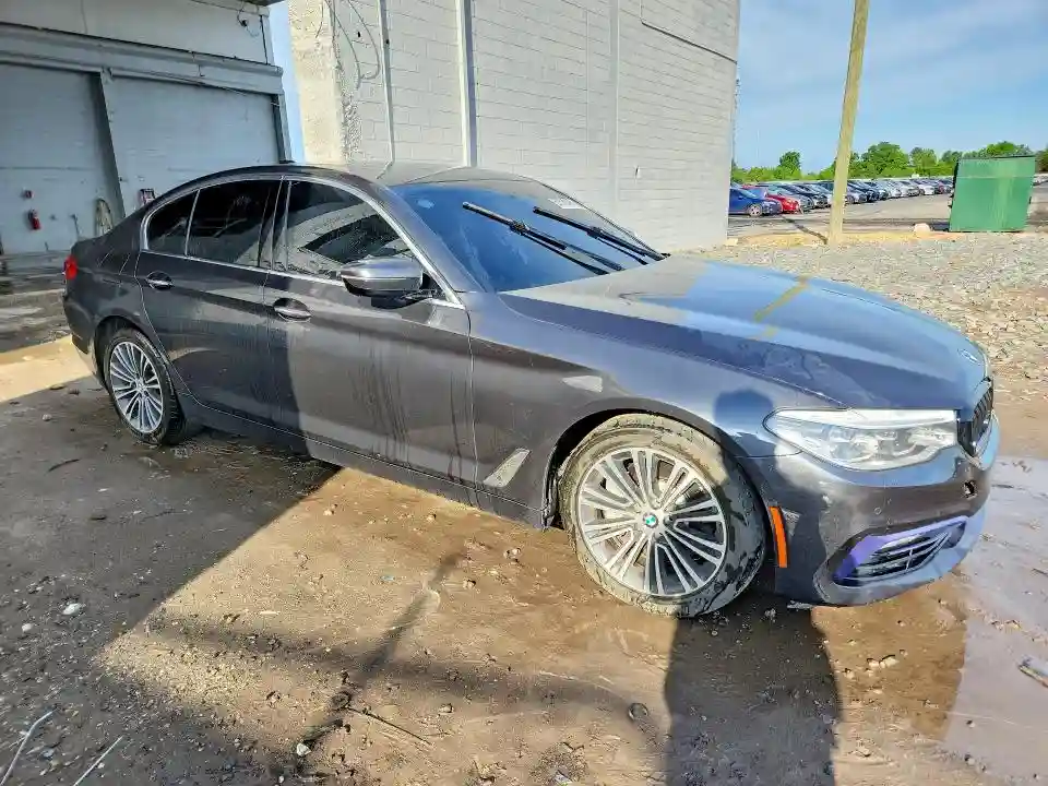 WBAJE7C35HG887258 2017 BMW 5 SERIES-3