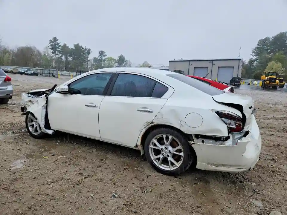 1N4AA5AP4DC843753 2013 NISSAN MAXIMA-1