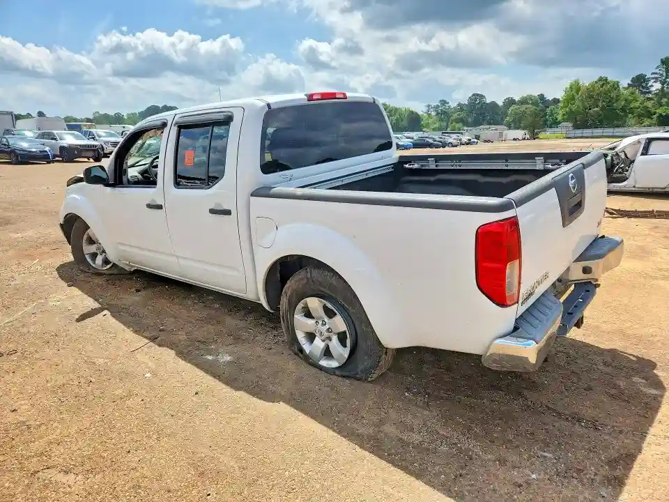 1N6AD0ER5BC447812 2011 NISSAN FRONTIER-1