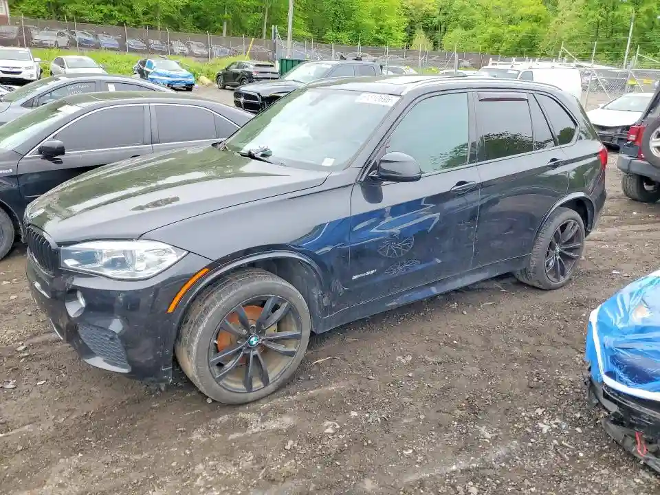 5UXKR2C38H0X03744 2017 BMW X5-0