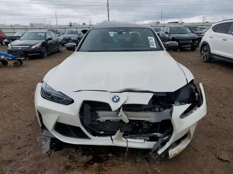 WBS43AY00PFP81931 2023 BMW M3-4