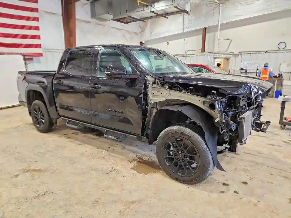 5TFWA5DB0SX323815 2025 TOYOTA TUNDRA-3