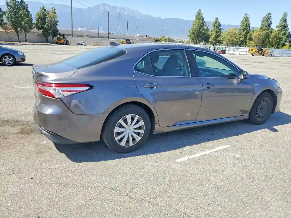 4T1C31AK5LU525171 2020 TOYOTA CAMRY-2
