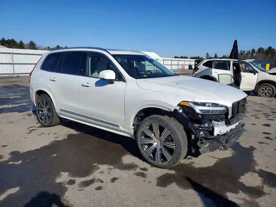 YV4H60PE2S1331658 2025 VOLVO XC90-3