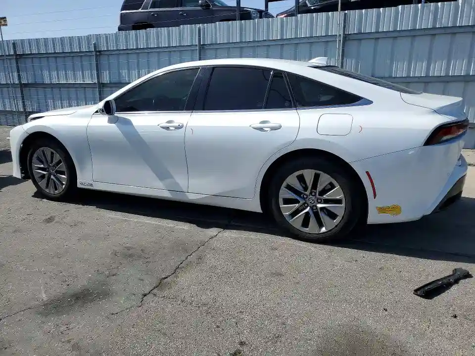 JTDAAAAA4NA005895 2022 TOYOTA MIRAI-1