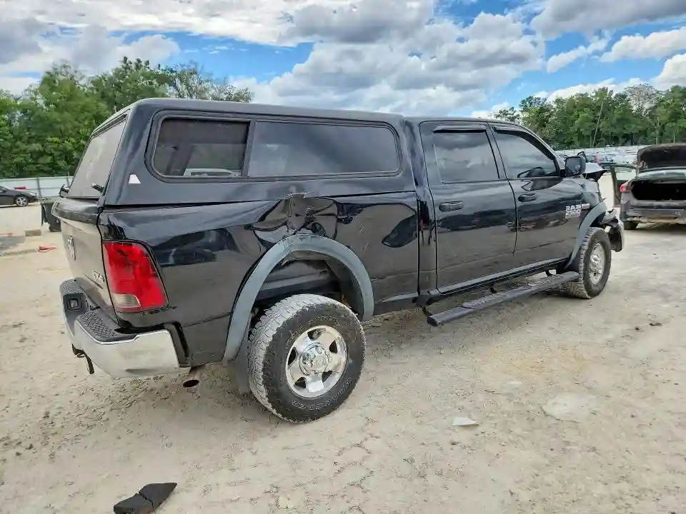 3C6TR5CT8DG548035 2013 RAM 2500-4