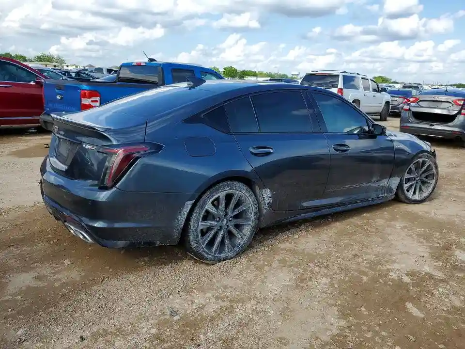1G6DR5RW8M0136381 2021 CADILLAC CT5-2