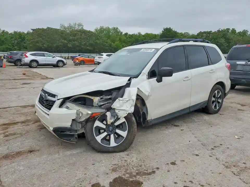 JF2SJABC5JH507273 2018 SUBARU FORESTER-0