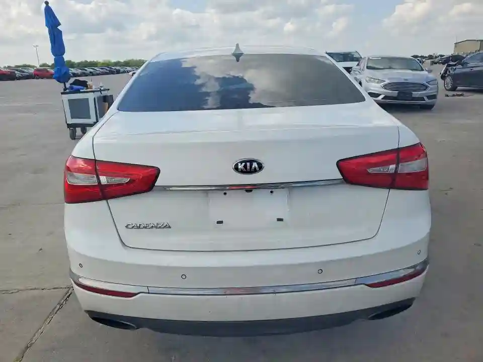 KNALN4D75F5168772 2015 KIA CADENZA-5