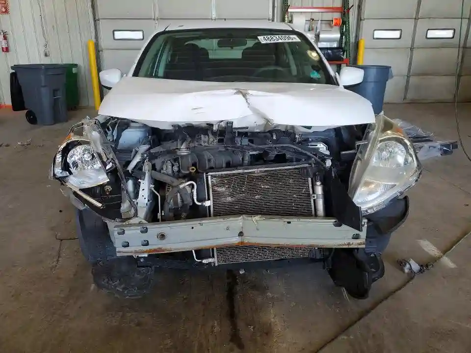 3N1CN7AP3HL895262 2017 NISSAN VERSA-4