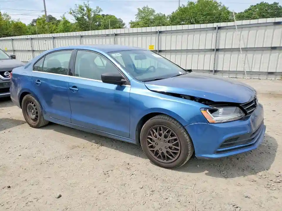 3VW2B7AJ3HM396417 2017 VOLKSWAGEN JETTA-3