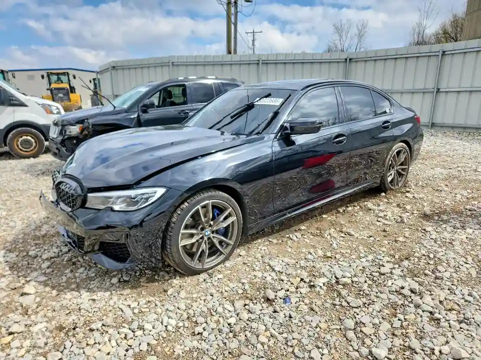 3MW5U9J0XN8C30796 2022 BMW M3-0