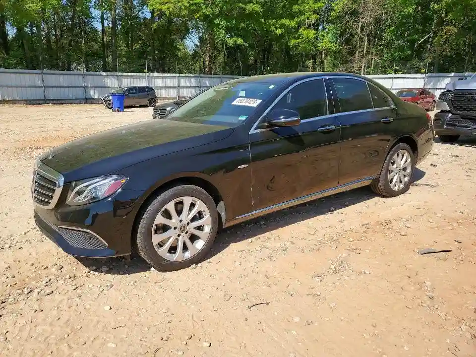 WDDZF4KB1JA355997 2018 MERCEDES-BENZ E-CLASS-0