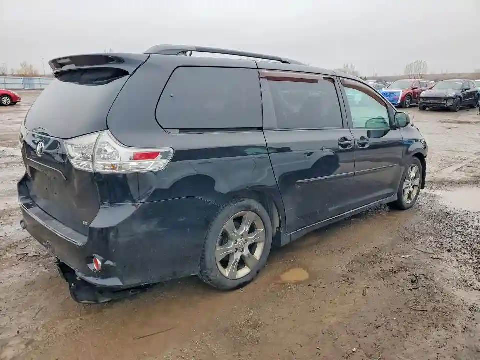 5TDXK3DC6BS099860 2011 TOYOTA TRUCK/VAN SIENNA-2