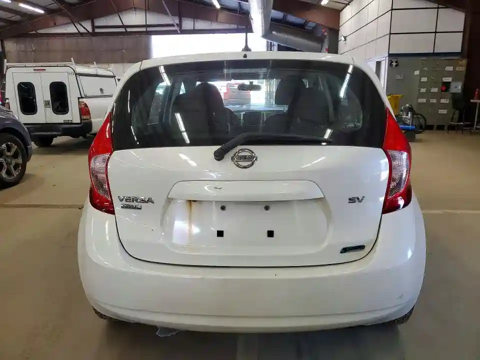 3N1CE2CP5FL367266 2015 NISSAN VERSA-5