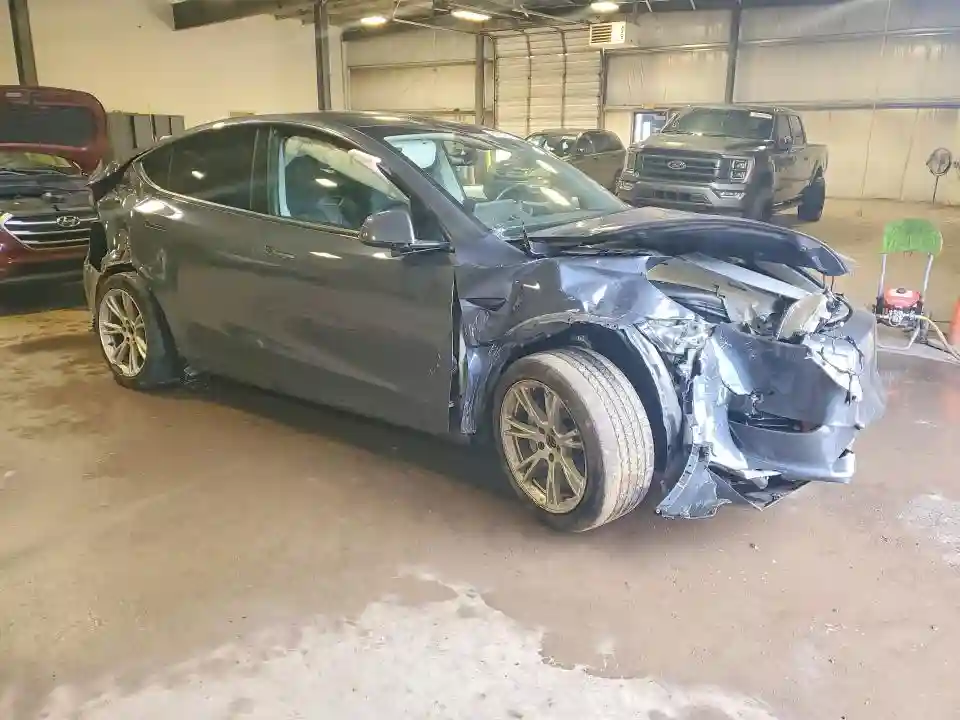 5YJYGDEEXLF043843 2020 TESLA MODEL Y-3