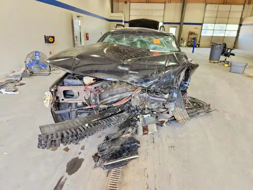 2MEBM7FV0AX628134 2010 MERCURY GRMARQUIS-4