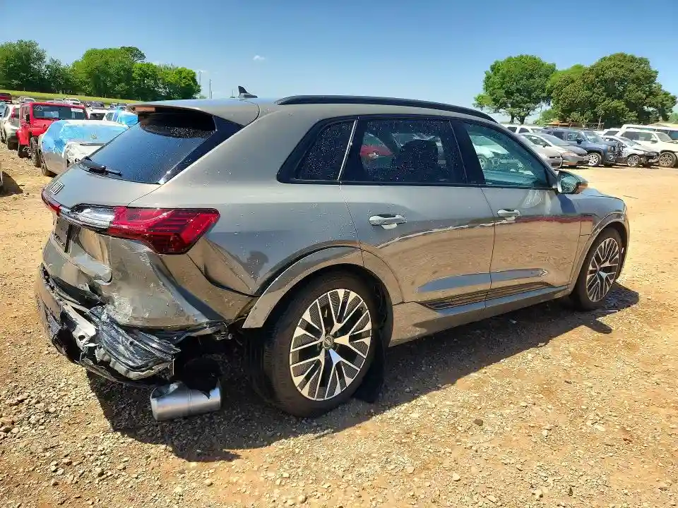 WA15AAGE2RB050596 2024 AUDI ALL OTHER-2