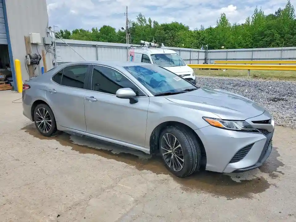 4T1G11AK8LU970916 2020 TOYOTA CAMRY-3