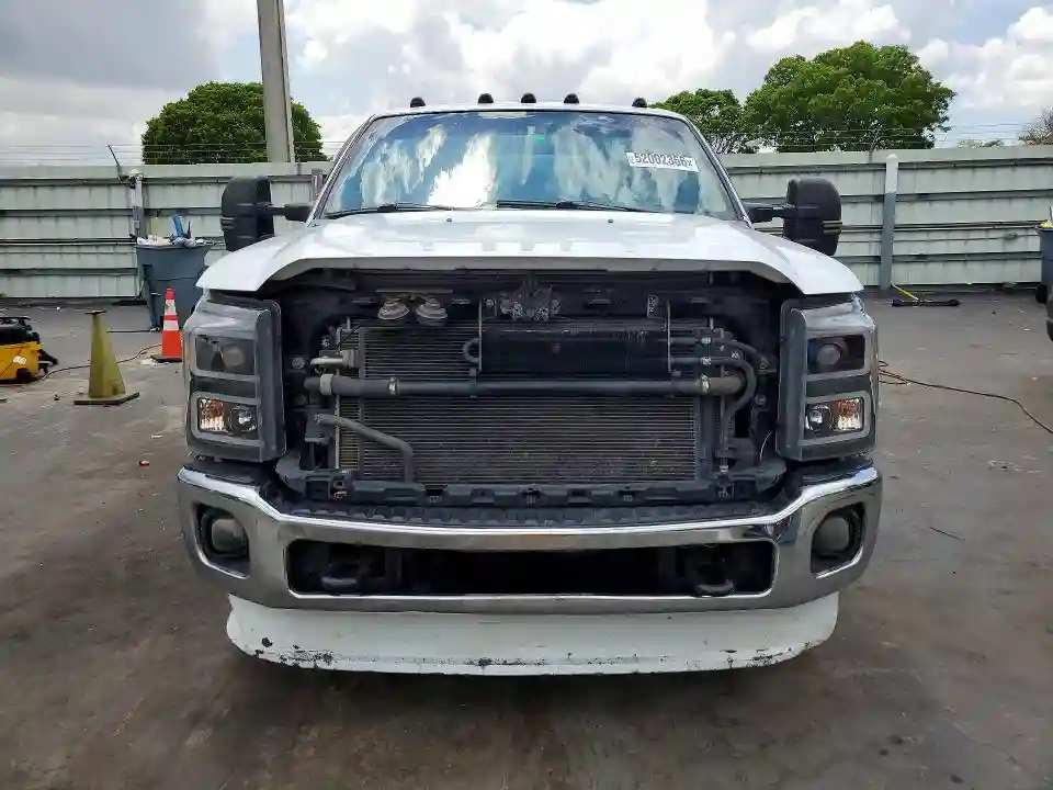 1FD8W3GTXCEB41387 2012 FORD F350-4