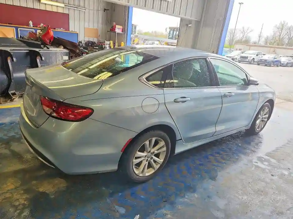 1C3CCCAB4FN734565 2015 CHRYSLER 200-2