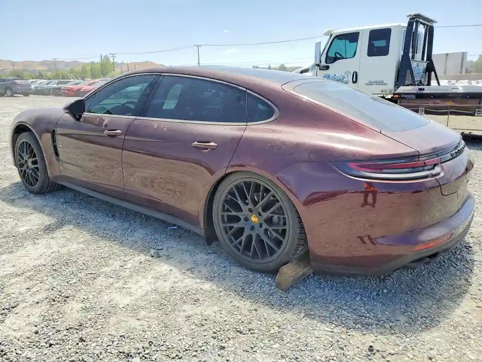 WP0BB2A7XJL165130 2018 PORSCHE PANAMERA-1