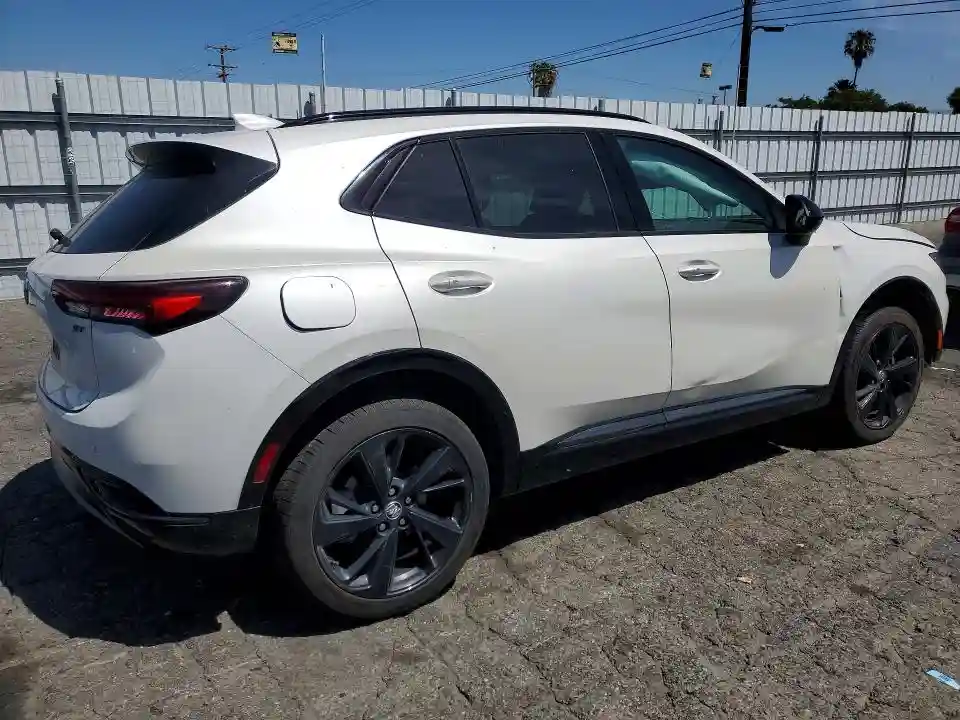 LRBFZNR48PD126983 2023 BUICK ENVISION-2