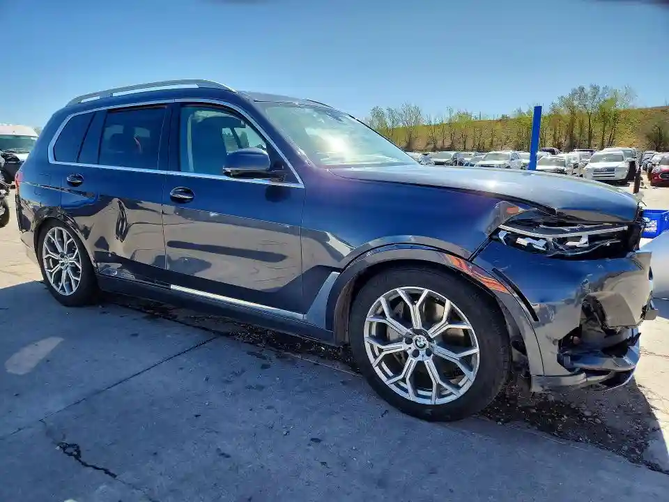 5UXCW2C53KL087049 2019 BMW X7-3