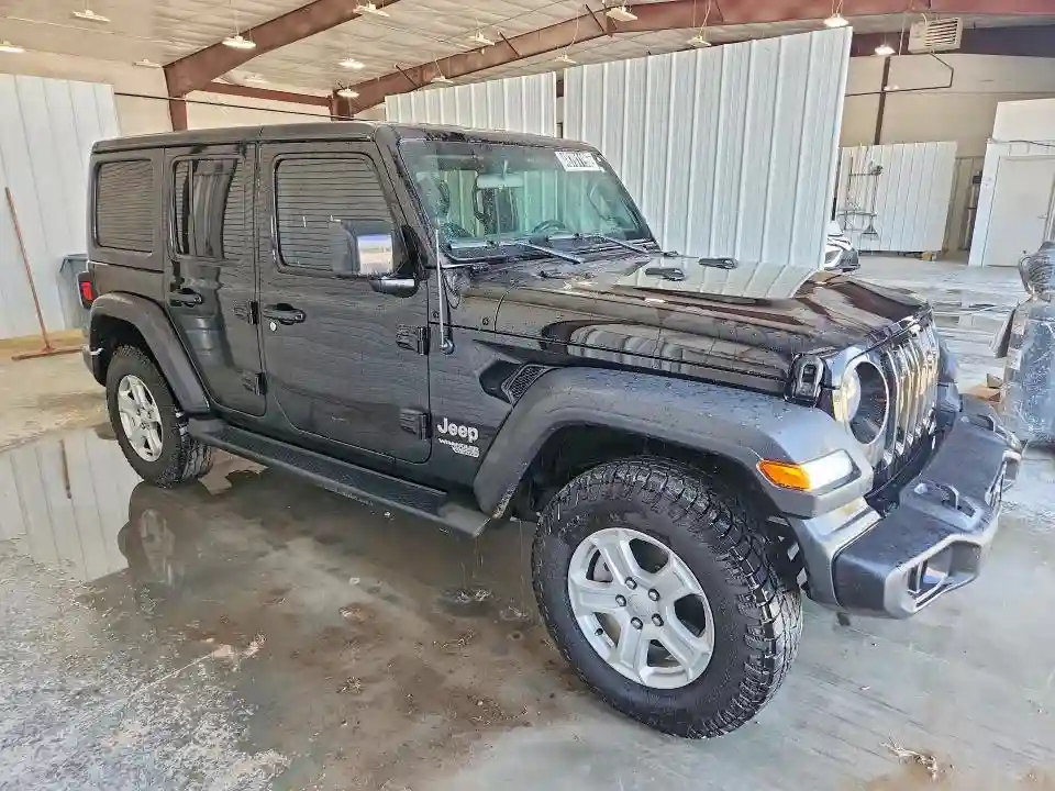 1C4HJXDG9MW519583 2021 JEEP WRANGLER-3