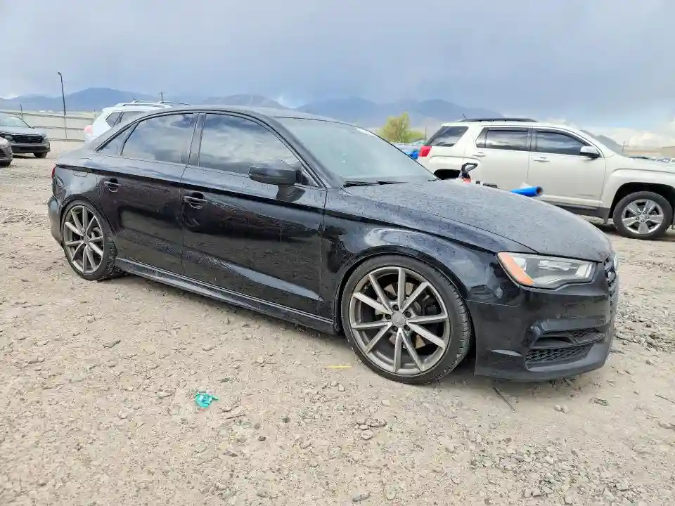 WAUB1GFFXG1103650 2016 AUDI S3-3