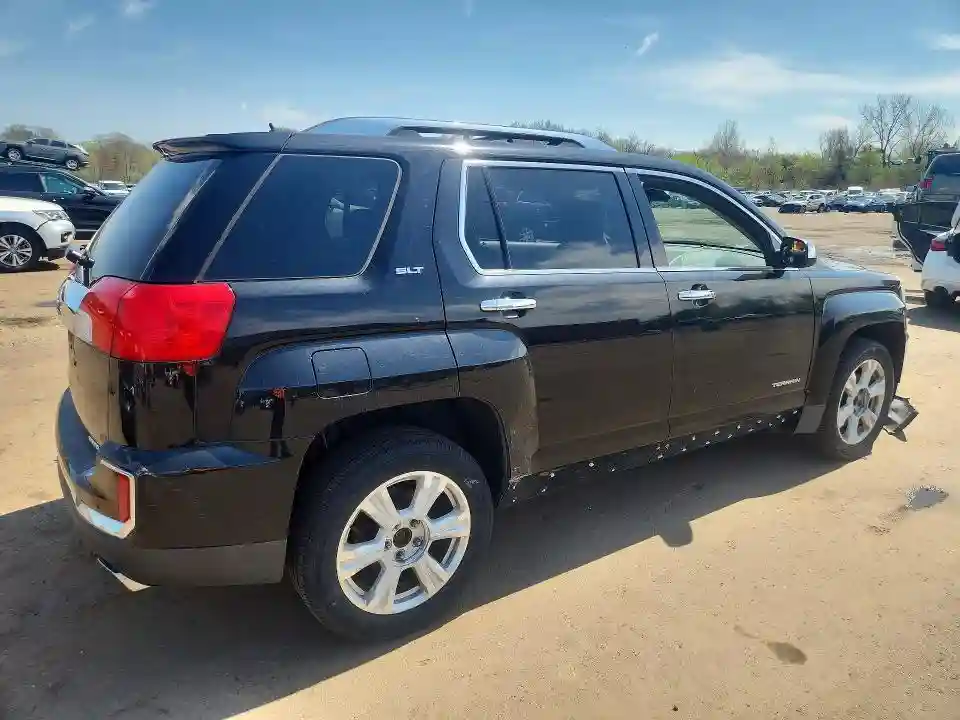 2GKFLUE32H6334372 2017 GMC TERRAIN-2