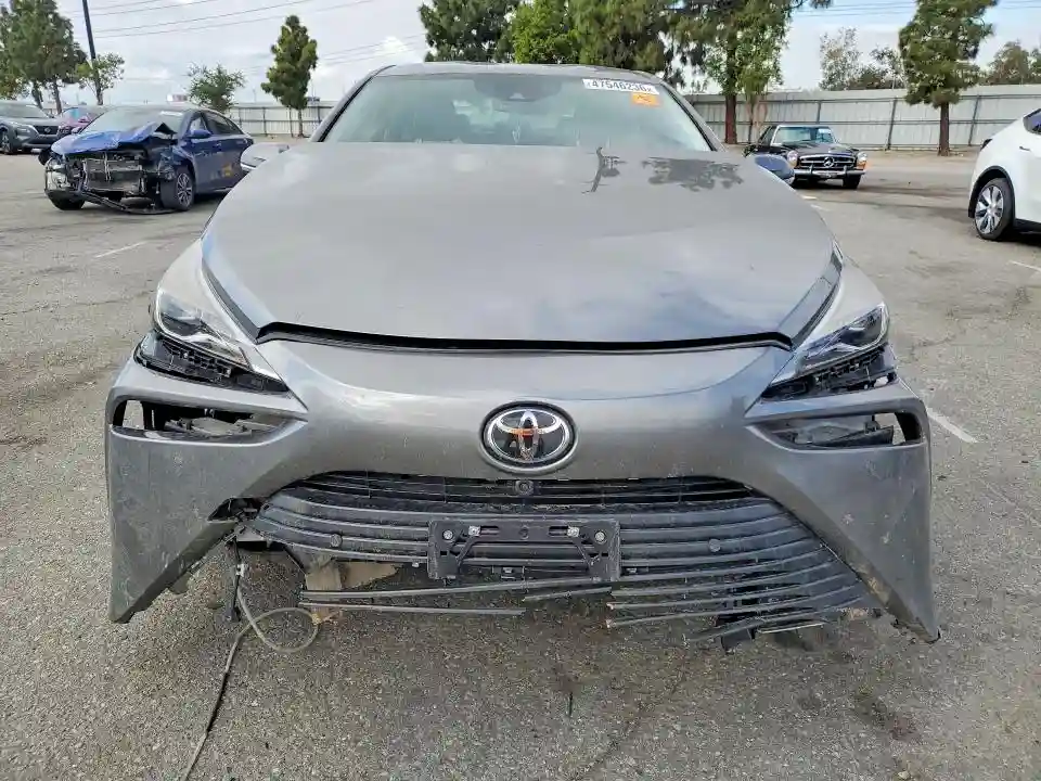 JTDAAAAA7PA009085 2023 TOYOTA MIRAI-4