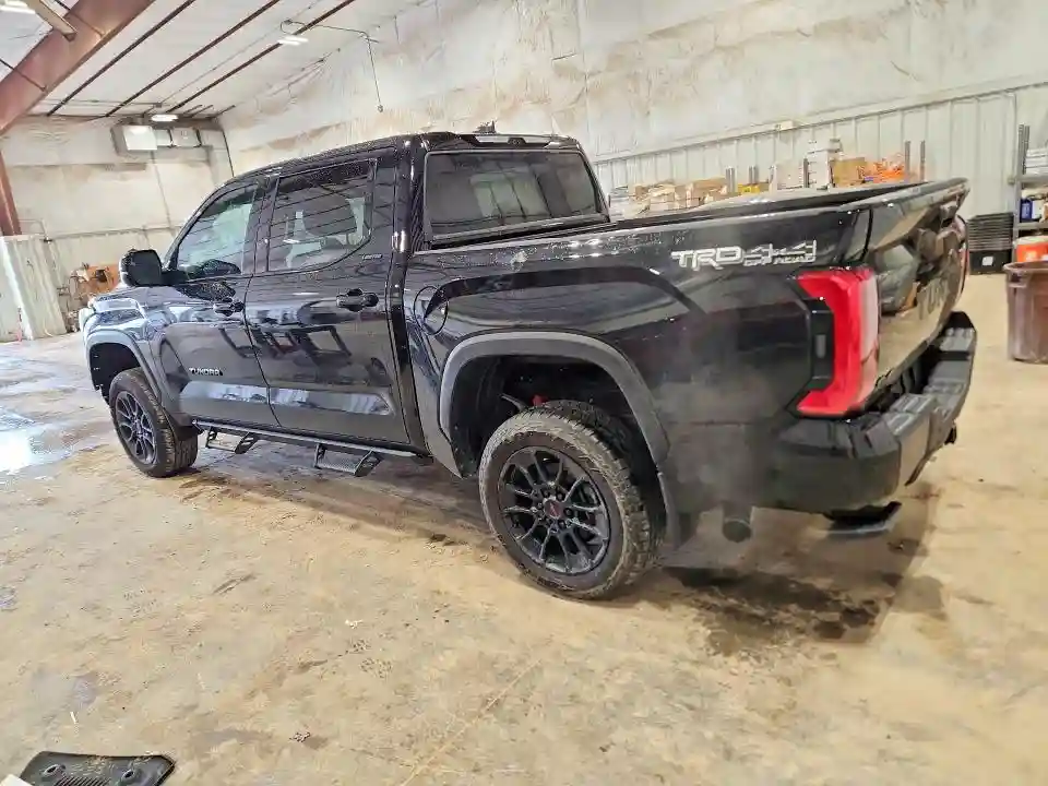 5TFWA5DB0SX323815 2025 TOYOTA TUNDRA-1